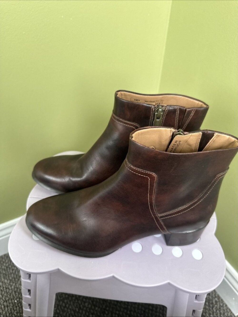 Vionic Kamryn Ankle Boots Brown 7.5 Leather Side Zip - Picture 5 of 8